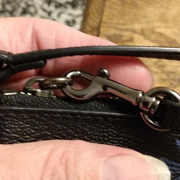 NWOT COACH Black Blue Stars Corner Zip Wristlet Wallet 6X4 - Picture 5 of 7